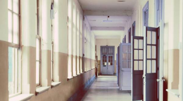 Air Cooling Solution for School